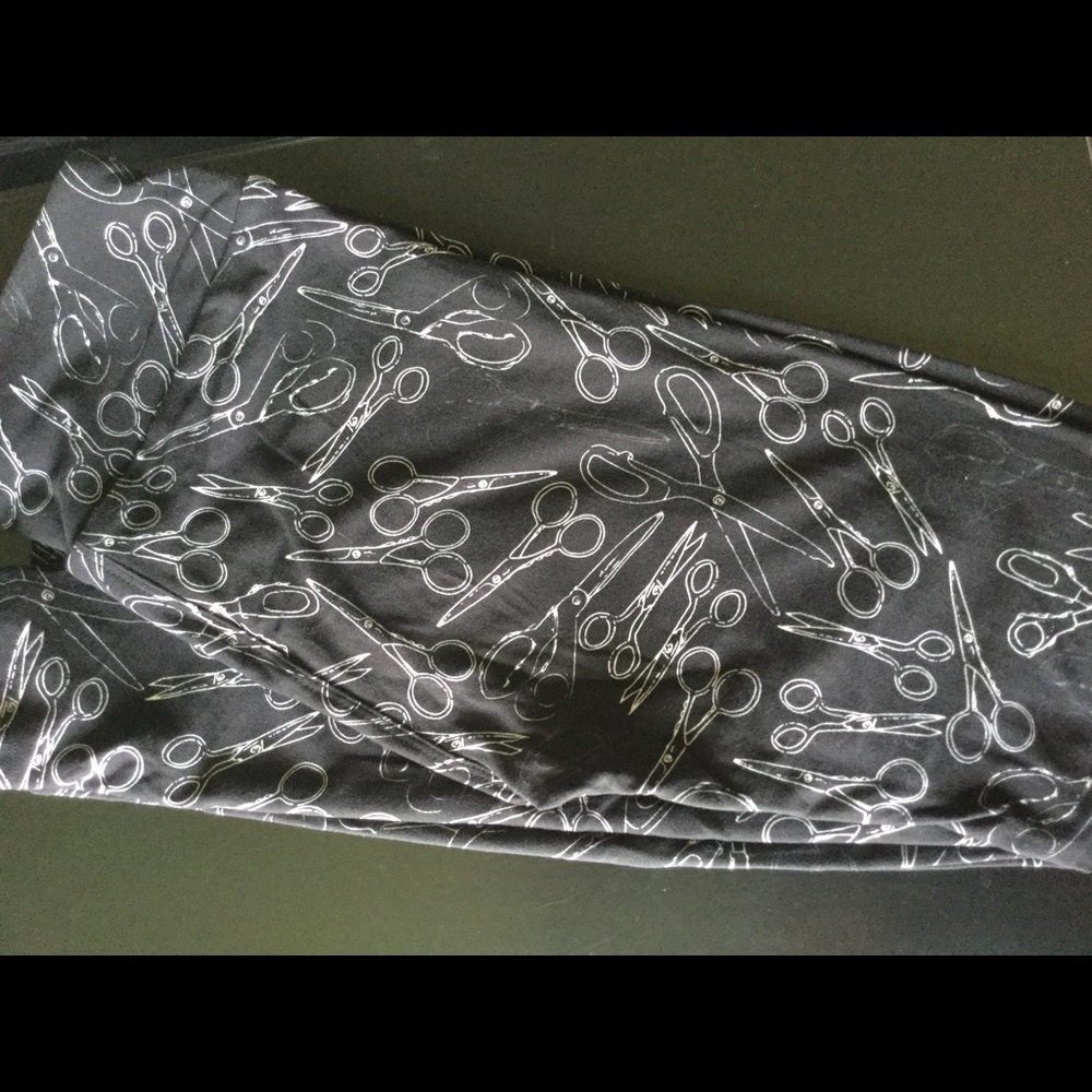 Lularoe OS Scissor Leggings. Unicorn Alert